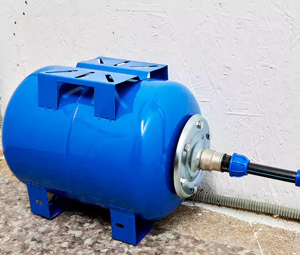 Expert Plumber for Well Pressure Tank Replacement in Northbrook, IL: Schedule Affordable Tank Replacement Services with Us